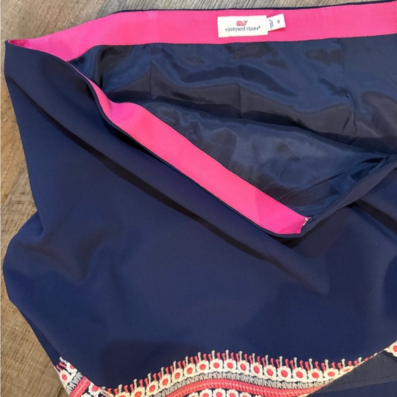 Vineyard Vines 🐳 Navy Blue Embroidered Skirt Size 8 - Picture 11 of 11